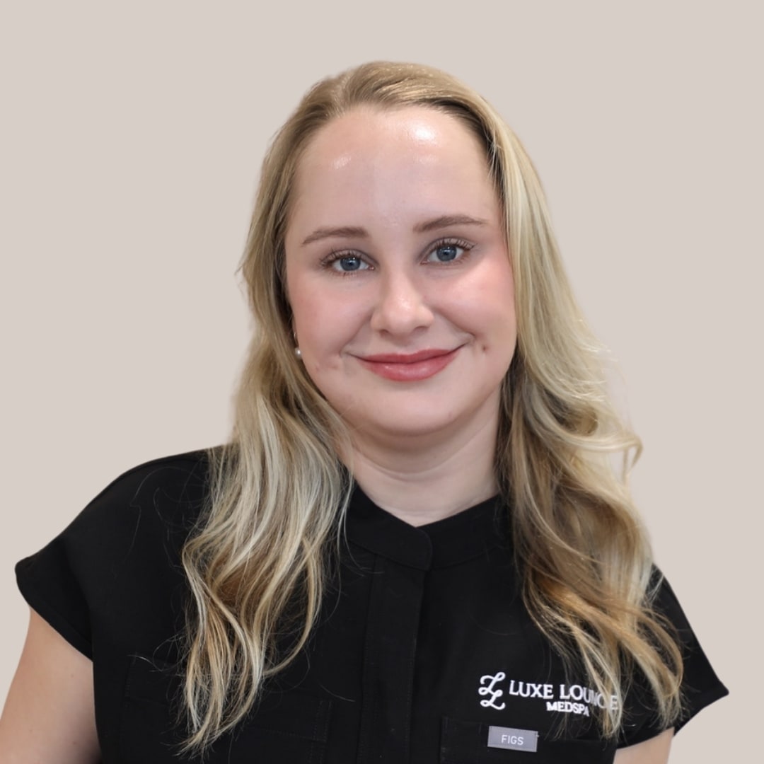 Leg Waxing at Luxe Lounge MedSpa