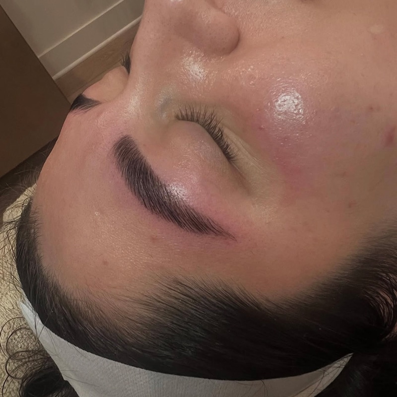 Brow Laminations Before & After Image